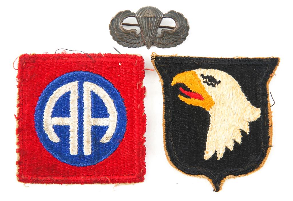 WWII US PARATROOPER WING & PATCH LOT OF 3: WWII US PARATROOPER WING & PATCH LOT OF 3 1- WWII US 101st Airborne division patch. 1- WWII US 82nd Airborne division patch. 1- WWII US paratrooper Gemsco sterling wings.
