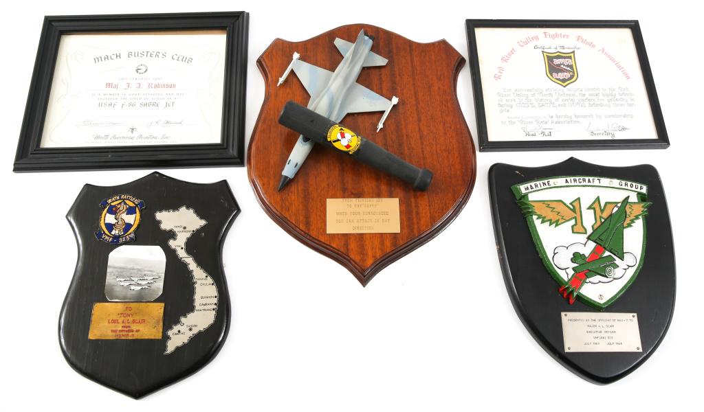 VIETNAM WAR PILOT TROPHY PLAQUE & DIPLOMA LOT OF 5: VIETNAM WAR PILOT TROPHY PLAQUE & DIPLOMA LOT OF 5 Vietnam War, Pilot trophy plaque and diploma, lot of 5. Includes 2- US Marine Corps presentation plaques to Lt Colonel " A.L Blair " , MAG-11 and VMF