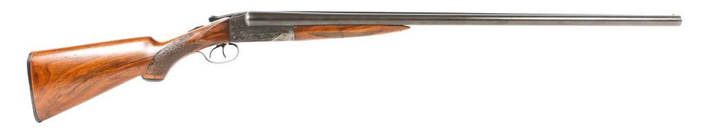 ITHACA GUN CO. 12 GAUGE SIDE BY SIDE SHOTGUN: ITHACA GUN CO. 12 GAUGE SIDE BY SIDE SHOTGUN Barrels read: "4" on left barrel and "0" on right barrel. Caliber / Gauge: 12 Ga Barrel Length: 30" Serial Number: 313937