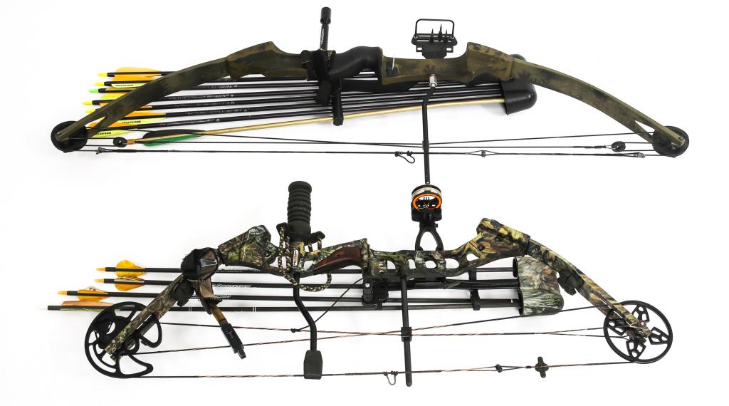 COMPOUND BOWS LOT OF 2: COMPOUND BOWS LOT OF 2 Bear Whitetail 2 compound bow. With Accra 300 bow sight. 70lbs max draw weight. PSE compact quiver attached with 8 aluminum arrows. Ben Pearson Predator RH 29/50 compound bow. 4