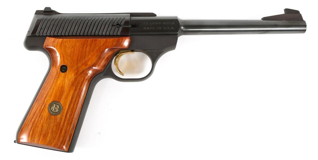 BROWNING CHALLENGER II 22 LONG RIFLE TARGET PISTOL: BROWNING CHALLENGER II 22 LONG RIFLE TARGET PISTOL 1977 Browning Challenger II model .22 LR caliber target pistol. Caliber / Gauge: .22 LR Barrel Length: 6.75" Serial Number: 655RR03122