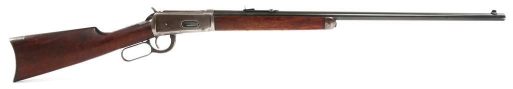 1917 WINCHESTER MODEL 1894 .32 WS CALIBER RIFLE: 1917 WINCHESTER MODEL 1894 .32 WS CALIBER RIFLE Winchester model 1894 .32 WS caliber lever action rifle. Manufactured in 1917. Walnut stock. Nickel steel barrel. Caliber / Gauge: .32 WS Barrel Length: