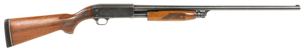 ITHACA MODEL 37 FEATHERLIGHT 12 GA SHOTGUN: ITHACA MODEL 37 FEATHERLIGHT 12 GA SHOTGUN Ithaca model 37 Featherlight 12 gauge pump-action shotgun. 2.75" chamber. Full choke. Checkered walnut stock, and blued finish. Dog and pheasant, and duck sc