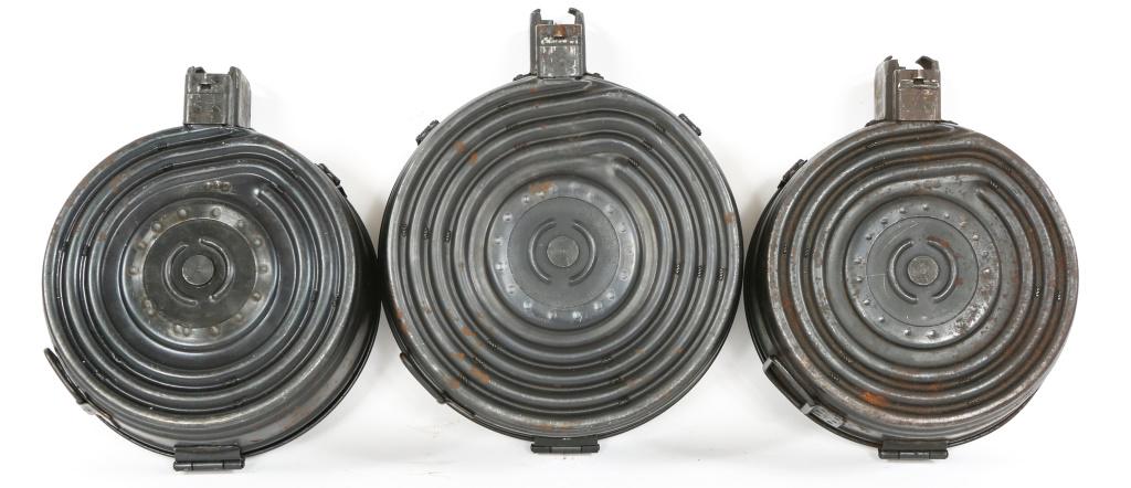 CHINESE 75RD & 100RD AK-47 DRUM MAGAZINE LOT OF 3: CHINESE 75RD & 100RD AK-47 DRUM MAGAZINE LOT OF 3 2 Chinese 75rd "Factory 36" AK-47 7.62x39mm drum magazines.1 unmarked Chinese 100rd AK-47 7.62x39mm drum magazine. Size / Gauge: 7.62x39mm