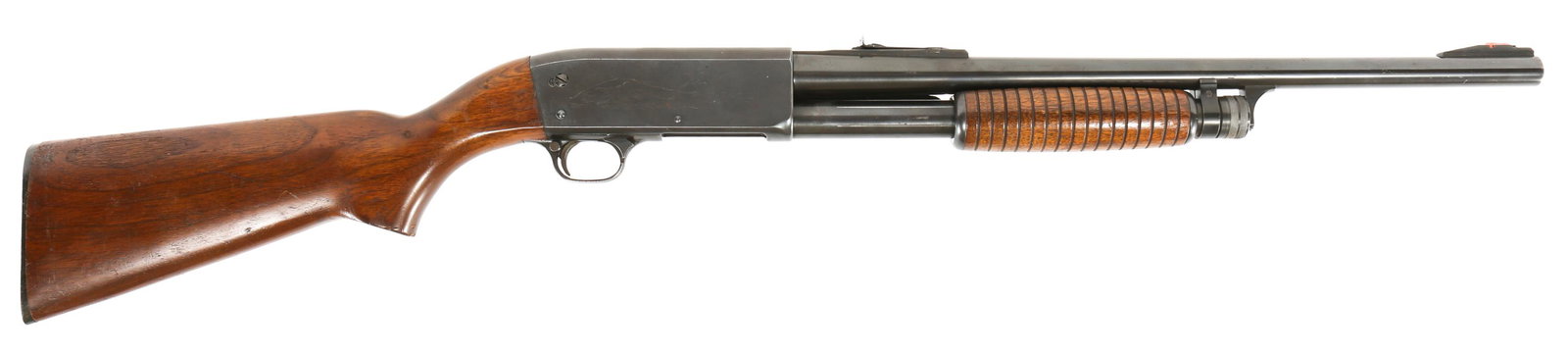 ITHACA M37 FEATHERLIGHT DEERSLAYER 12 GA SHOTGUN: ITHACA M37 FEATHERLIGHT DEERSLAYER 12 GA SHOTGUN Ithaca model 37 Featherlight Deerslayer 12 gauge pump-action shotgun. Walnut stock and blued finish. 2.75" chamber. No visible choke markings. Duck, do