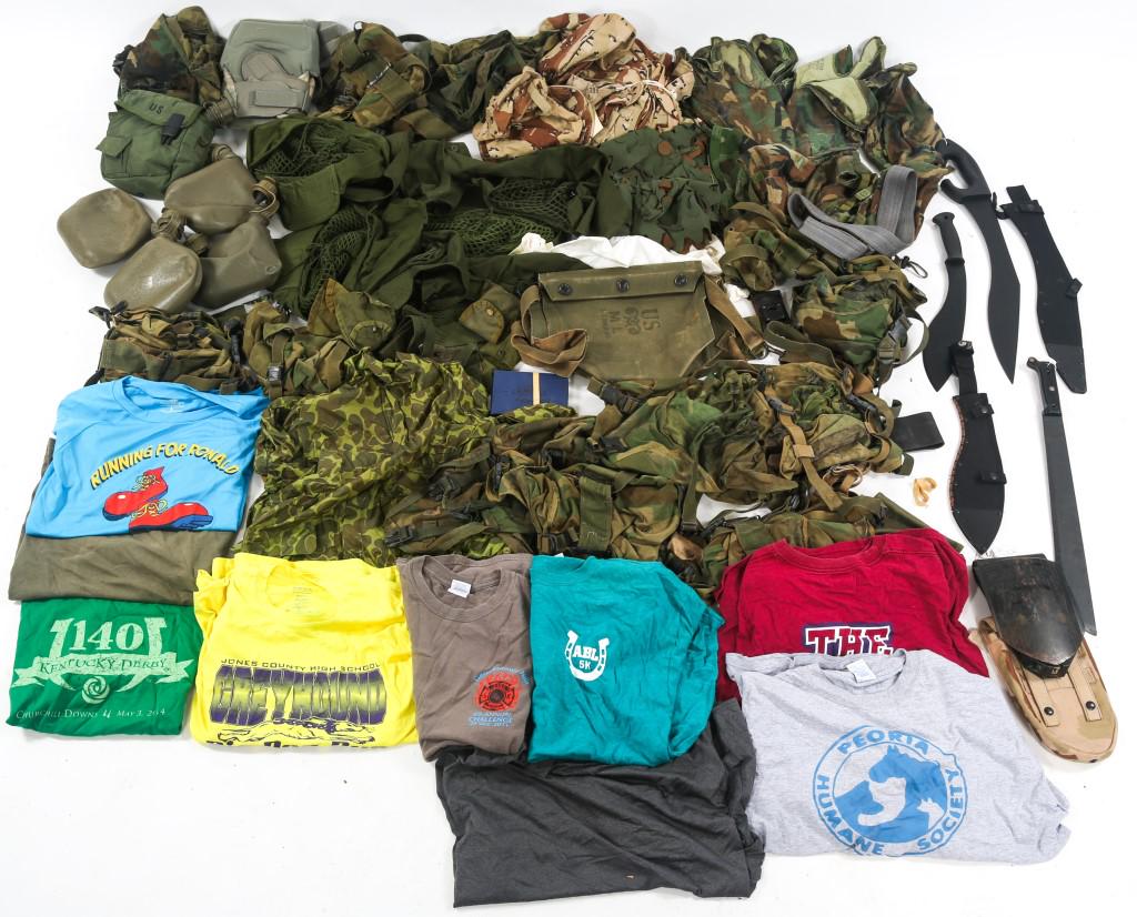 US ARMY ISSUE SURPLUS MACHETE, CANTEEN & MORE: US ARMY ISSUE SURPLUS MACHETE, CANTEEN & MORE Large lot of assorted U.S Military Uniforms, Canteens, Entrenching Covers, Machetes and much more. Size: S-M-L