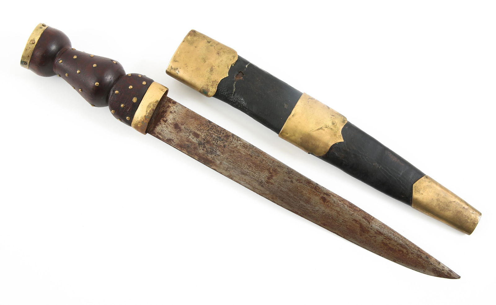 SCOTTISH HIGHLAND KNIFE & SCABBARD: SCOTTISH HIGHLAND KNIFE & SCABBARD 19th or early 20th Century knife with scabbard. Studded brown wooden handle, with black leather covered scabbard. Drop point blade, unmarked. Brass fittings, hilt ,