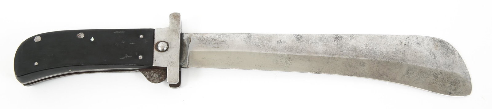 WWII US AAF CAMILLUS SURVIVAL FOLDING MACHETE: WWII US AAF CAMILLUS SURVIVAL FOLDING MACHETE WWII US Army Air Force survival folding machete by Camillus. Blade Length: 10.1/4" Overall Length: 15.1/2"'