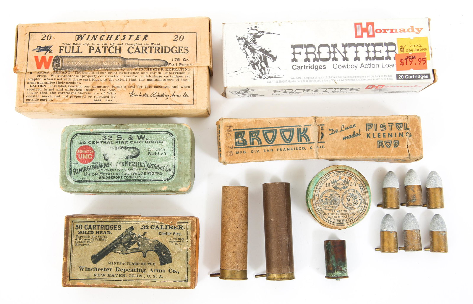19TH C. US ASSORTED AMMUNITION & ACCESSORY LOT: 19TH C. US ASSORTED AMMUNITION & ACCESSORY LOT Lot includes: 175 Gr 7mm full patch Winchester cartridge, .32 S&W centerfire cartridge box, .32 Winchester centerfire cartridge box, 6 antique pistol rou