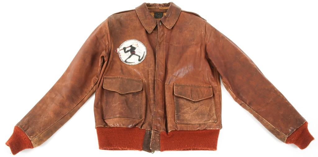 WWII 20th AAF 25th BOMB SQUADRON A2 FLIGHT JACKET: WWII 20th AAF 25th BOMB SQUADRON A2 FLIGHT JACKET WWII US Army 20th Air Force, 25th Bomb Squadron, 40th Bomb Group A2 leather flight jacket. Multiple piece leather construction 25th BS patch, 5" diame