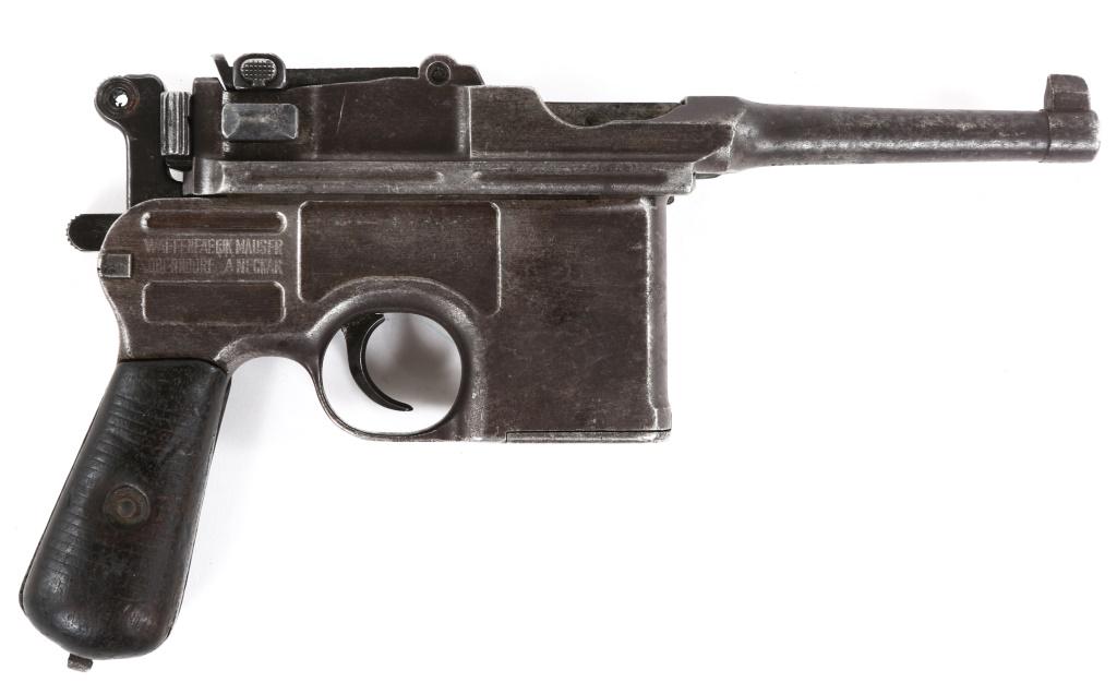 GERMAN MAUSER POST-WAR BOLO C96 7.63x25mm PISTOL: GERMAN MAUSER POST-WAR BOLO C96 7.63x25mm PISTOL 1921-1923 German Mauser Postwar Bolo (model 1896 variant) 7.63x25mm semi-automatic pistol. 23 ribs on walnut grips, and blued finish. Matching serial n
