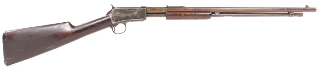 1909 WINCHESTER MODEL 1906 .22 CALIBER RIFLE: 1909 WINCHESTER MODEL 1906 .22 CALIBER RIFLE 1909 Winchester Model 1906 .22 S-L-LR Caliber Pump Action Rifle. Matching serial numbers on the receiver and barrel. The rifle features walnut stock and pu