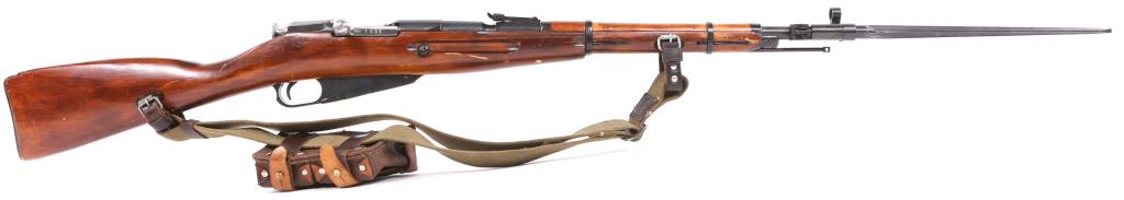 1944 IZHEVSK MOSIN NAGANT MODEL 44 7.62X54 RIFLE: 1944 IZHEVSK MOSIN NAGANT MODEL 44 7.62X54 RIFLE 1944 Izhevsk Mosin Nagant Model 44 7.62x54 Rifle. The rifle features blued finish, walnut stock, mounted bayonet, bolt action & internal five round mag