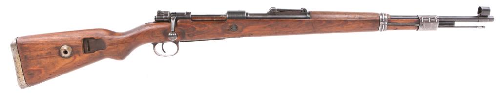 WWII RUSSIAN CAPTURED GERMAN MAUSER MODEL 98: WWII RUSSIAN CAPTURED GERMAN MAUSER MODEL 98 WWII Russian capture marked German Mauser model 98 bolt action rifle. 8mm. Receiver and buttstock have been crossed out and re-serialized by the Russian mi