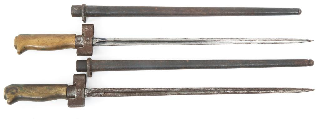 FRENCH LEBEL MODEL 1886 / 15 BAYONET LOT OF 2: FRENCH LEBEL MODEL 1886 / 15 BAYONET LOT OF 2 French Lebel model 1886 / 15 " Rosalie " bayonet. Cruciform blade, brass handle. Blade Length: 13.3/4" Overall Length: 18.1/2"