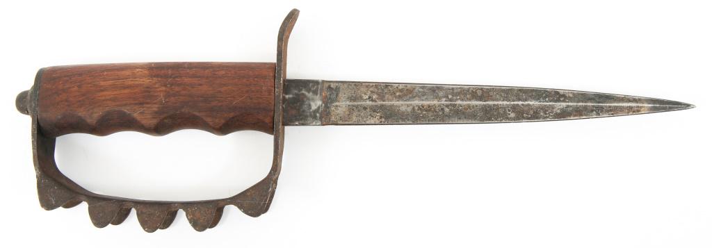 US ARMY M1917 TRENCH KNIFE BY A.C. CO USA: US ARMY M1917 TRENCH KNIFE BY A.C. CO USA WWI US Army AEF M1917 trench knife, stamped on the inside of the knuckle guard " A.C. Co USA 1917 ". Unusual non-regulation or theater made blade modification