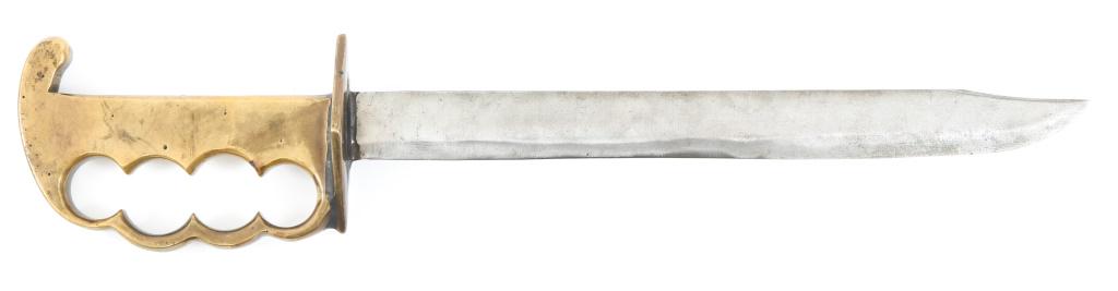 WWI - WWII TRENCH FIGHTING KNIFE KNUCKLE DUSTER: WWI - WWII TRENCH FIGHTING KNIFE KNUCKLE DUSTER WWI - WWII trench fighting knife with brass finger-grooved handle / knuckle dusters. Made from a cut down and modified sword. Diamond shape cross guard.