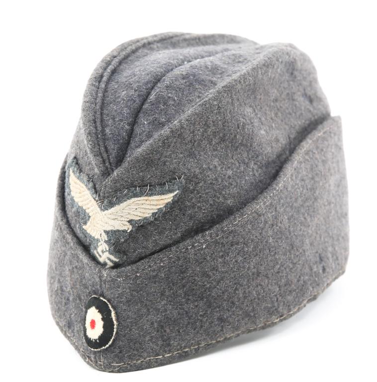WWII GERMAN LUFTWAFFE EM/NCO OVERSEAS CAP: WWII GERMAN LUFTWAFFE EM/NCO OVERSEAS CAP WWII German Luftwaffe Enlisted man / NCo overseas cap. No visible marking. Size: 7 US