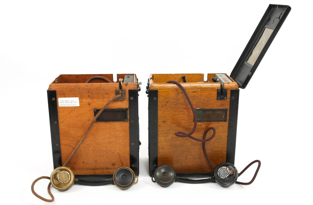 WWI US MODEL 1917 FIELD & CAMP TELEPHONE LOT OF 2: WWI US MODEL 1917 FIELD & CAMP TELEPHONE LOT OF 2 WWI US Model 1917 Field & Camp Telephone lot of 2. Kellogg switchboard.