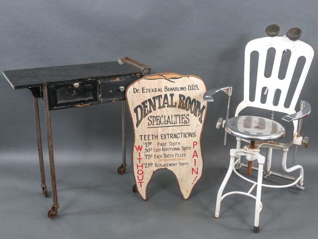 US MILITARY DENTAL CHAIR SIGN & TABLE: US MILITARY DENTAL CHAIR SIGN & TABLE US Military & Civilian vintage Dental Setup Equipment. (1) US Military Dental Chair Measures 38" high, 21" wide. (2) Dental sign. Measures 31" high, 18" wide. (3)