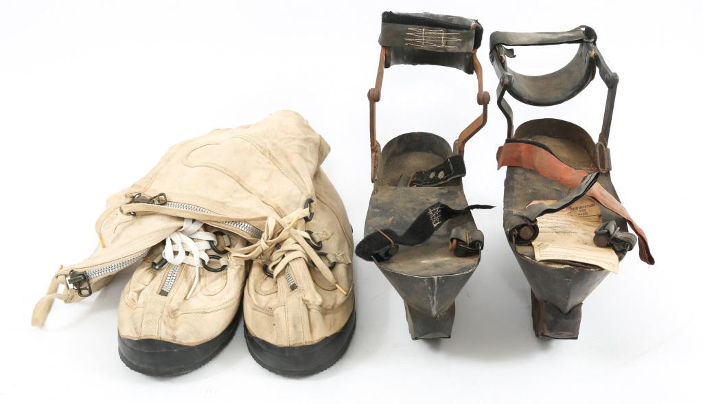 KOREA US ARMY WHITE MUKLUKS & BLAST SHOES: KOREA US ARMY WHITE MUKLUKS & BLAST SHOES Korean War era, US Army white mukluks & blast rubber shoes. Size: 10
