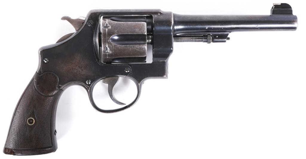 WWI US SMITH & WESSON MODEL 1917 .45 ACP REVOLVER: WWI US SMITH & WESSON MODEL 1917 .45 ACP REVOLVER WWI US Army Smith & Wesson model 1917 .45 ACP Revolver. Ordnance mark under the sight rib. "US Army Model 1917 No. 118175" marked on the butt. "S&W DA