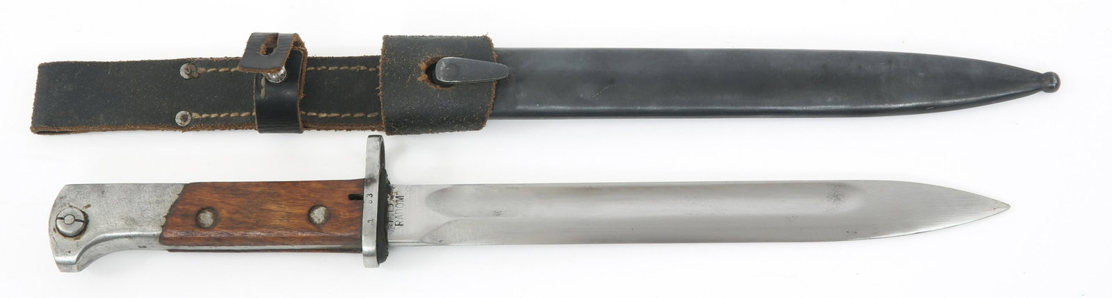 EARLY WWII POLISH M1930 BAYONET WITH SCABBARD: EARLY WWII POLISH M1930 BAYONET WITH SCABBARD Early WWII Period Polish M1930 Bayonet Accompanied by Scabbard and Frog. Fullered blade is bright, marked "W.P." (Wojsko Polskie = Polish Army) and "F.B. 