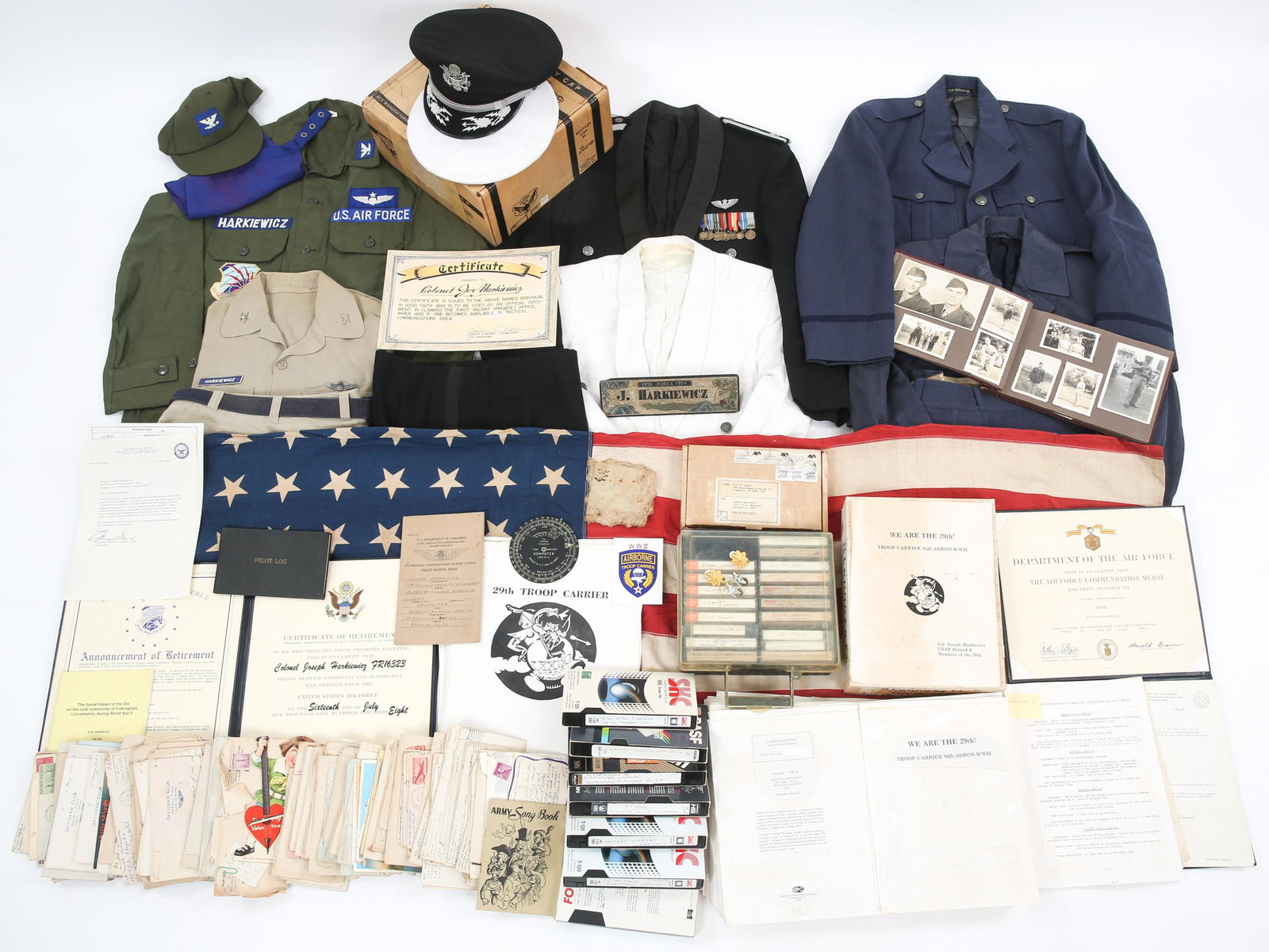 WWII TROOP CARRIER PILOT COL. HARKIEWICZ GROUPING: WWII TROOP CARRIER PILOT COL. HARKIEWICZ GROUPING Colonel "Joseph Harkiewicz" Began his Military career as a pilot in the US Army during WWII. Where he dropping paratroopers during the famous 'Market 