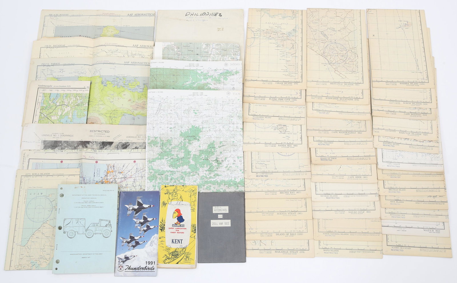 WWII US MILITARY AERONAUTICAL CHARTS & MAPS LOT: WWII US MILITARY AERONAUTICAL CHARTS & MAPS LOT WWII US military aeronautical charts and maps lot. Various aeronautical charts and maps many of which are marked "Restricted" "US War & Navy Department"