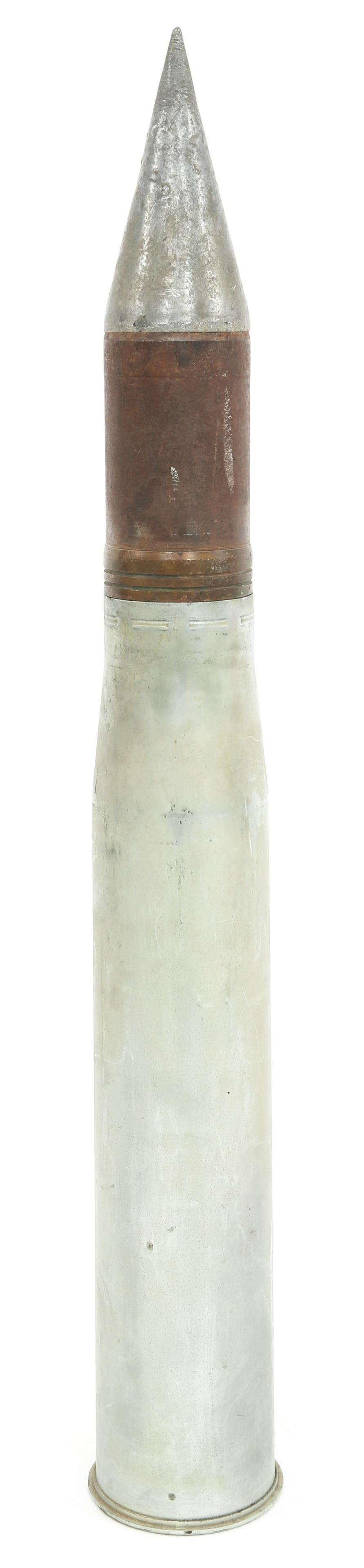 90MM M19B1 ARTILLERY SHELL PROJECTILE & CASING: 90MM M19B1 ARTILLERY SHELL PROJECTILE & CASING 90mm M1B91 Artillery shell projectile & casing. Casing is head stamped. Casing length is 23.5" Overall length is 37.5". Weighs 33 LBS.