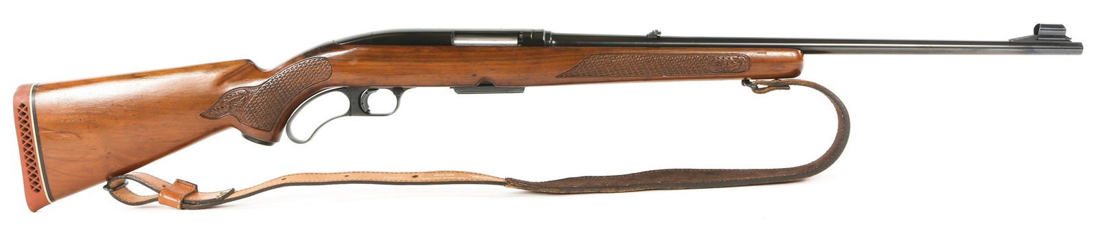 WINCHESTER MODEL 88 .308 WIN LEVER ACTION RIFLE: WINCHESTER MODEL 88 .308 WIN LEVER ACTION RIFLE Winchester model 88 .308 Winchester lever action rifle. The barrel is stamped "Winchester Trademark. Model 88. CAL .308 WIN". Blued finish. Single exter