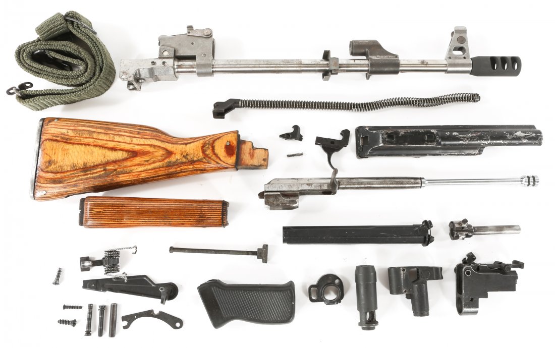AK-47 7.62x39mm RIFLE PARTS KIT: AK-47 7.62x39mm RIFLE PARTS KIT AK-477.62x39mm Rifle Parts Kit. Barrel and flash hider. Front sights. Bolt carrying group. Dust Cover. Internal parts. Rear sights. Recoil spring. Canvas sling. Wooden 