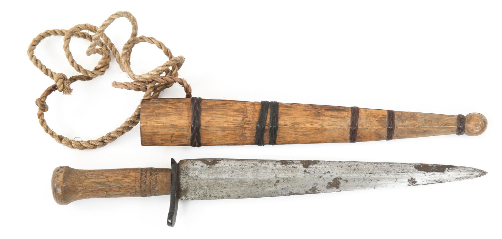 19TH C. PHILIPPINE KNIFE US VETERAN'S BRING BACK: 19TH C. PHILIPPINE KNIFE US VETERAN'S BRING BACK 19th C. Philippine Knife US Veteran's Bring Back. US - Philippine War Veteran Bring Back. Dagger blade, carved wood handle. Wood guard. Wood scabbard c