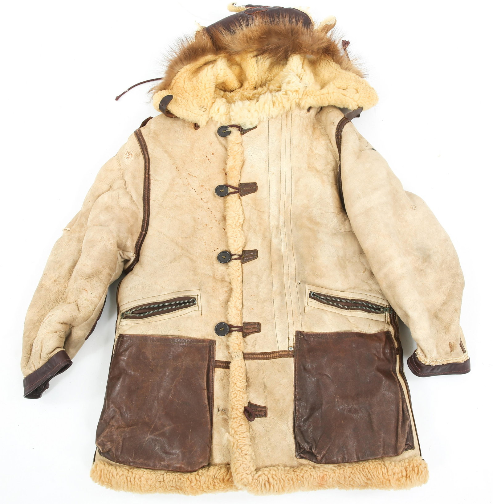 WWII ARMY AIR FORCE TYPE B7 SHEARLING JACKET: WWII ARMY AIR FORCE TYPE B7 SHEARLING JACKET WWII US Army Air Force Arctic Leather Fur jacket / Parka Type B-7. Mfg tag present "Type B-7 Spec. No 3120 Order No. W 535-AC-27056 Property Air Force, U.S