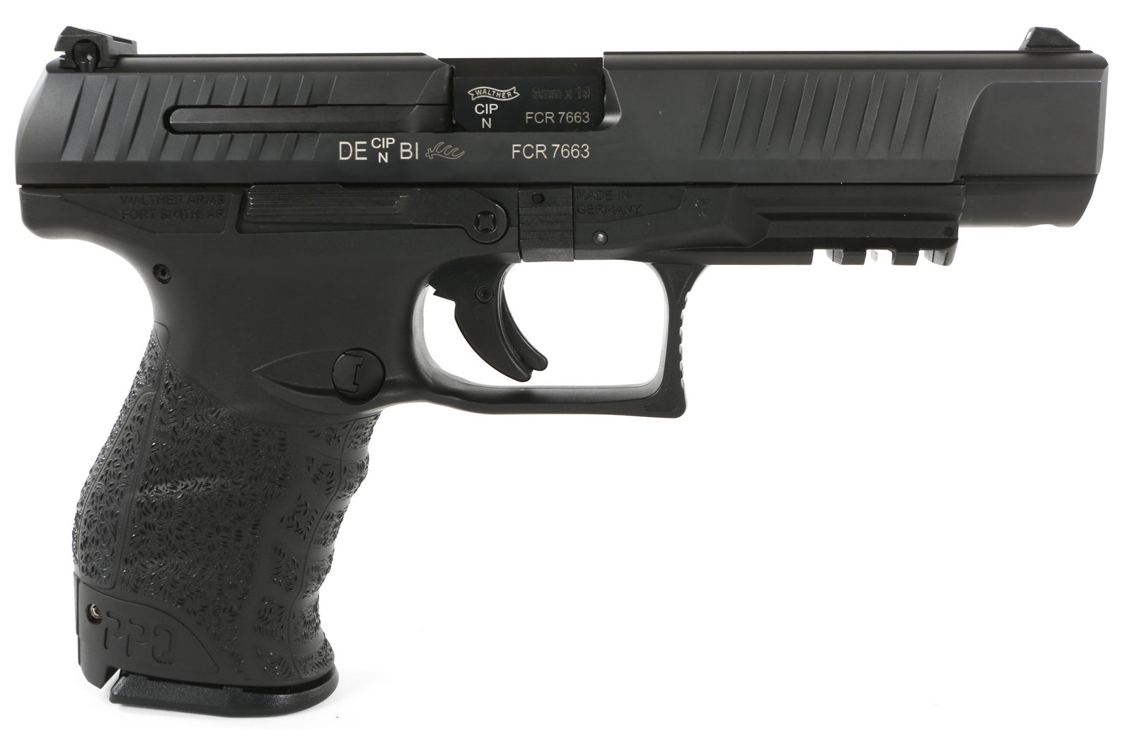 WALTHER MODEL PPQ 9mm PISTOL: WALTHER MODEL PPQ 9mm PISTOL Walther model PPQ 9mm semi-automatic pistol with case. Lower frame rail. Frame is stamped with import mark "Walther Arms Fort Smith, AR Made In Germany" and "Carl Walther 