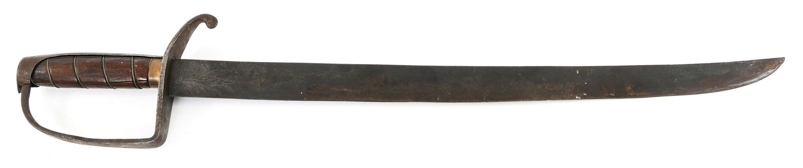 AMERICAN REVOLUTIONARY WAR SHORT SWORD: AMERICAN REVOLUTIONARY WAR SHORT SWORD American Revolutionary War Short 'Cutlass" Officer sword. Single edged, Iron / steel clip point blade without fuller. Double side Floral engraving near the cross