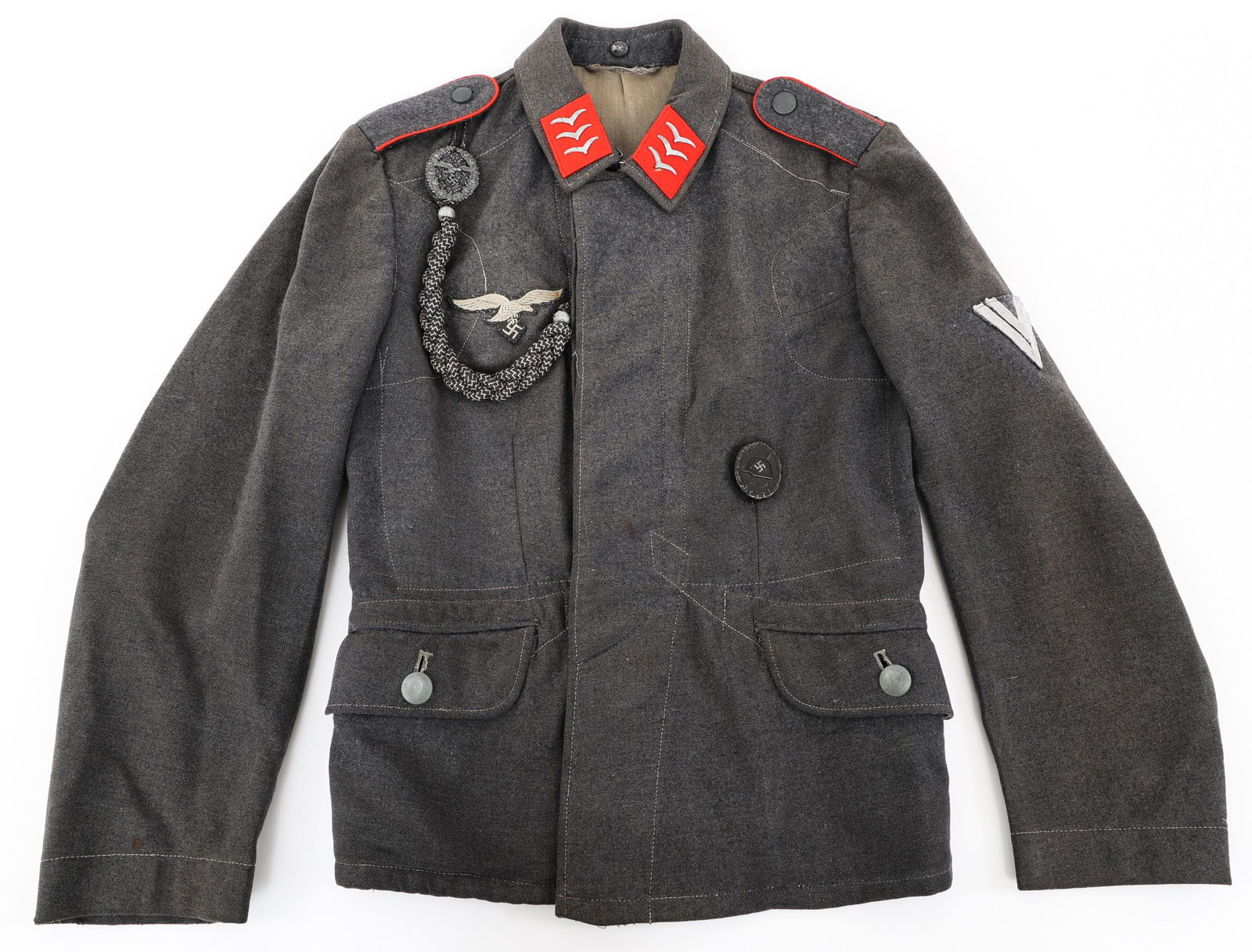 WWII GERMAN LUFTWAFFE FLAK M40 FLIEGERBLUSE TUNIC: WWII GERMAN LUFTWAFFE FLAK M40 FLIEGERBLUSE TUNIC WWII German Luftwaffe Artillery Flak M40 Fliegerbluse. Gray / blue wool tunic with 2 lower pockets, "Obergefreiter" red collar rank insignia (Senior C