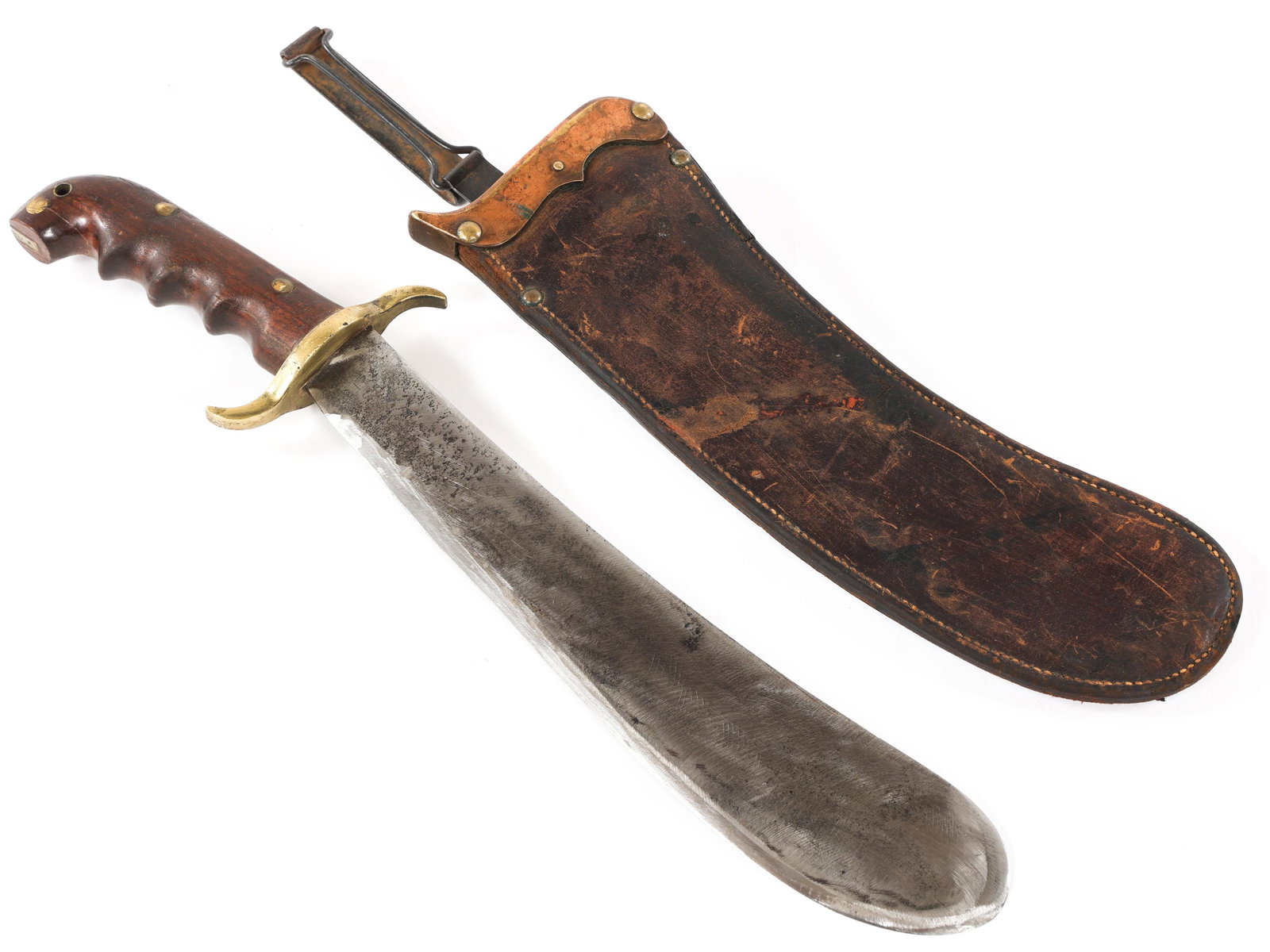 US ARMY M1904 HOSPITAL CORPS BOLO KNIFE: US ARMY M1904 HOSPITAL CORPS BOLO KNIFE US Army Model 1904 Springfield Armory Hospital Corps Bolo Knife. Stamped "S.A 1908" and "US 7213" on the ricasso. Type II leather scabbard with copper throat an