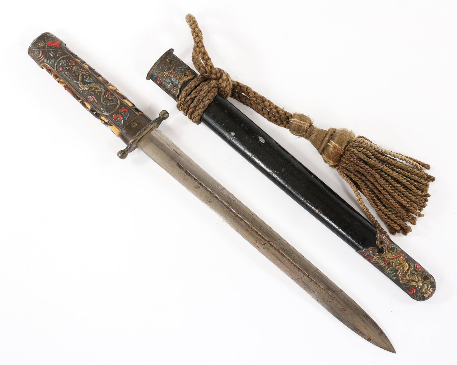 USMC CHINA MARINE CHINESE PRESENTATION DAGGER: USMC CHINA MARINE CHINESE PRESENTATION DAGGER 1930's Chinese Army Officer Presentation dagger Given to US Advisor. Custom made and issued to a USMC "China Marine" Officer as the throat fitting and pom