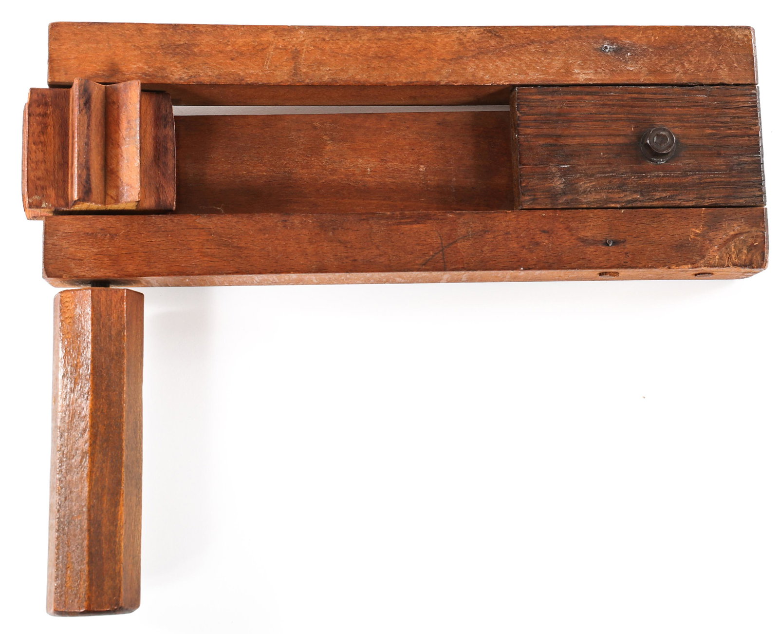 WWI BRITISH TRENCH GAS ALARM WOOD RATTLE: WWI BRITISH TRENCH GAS ALARM WOOD RATTLE British WWI field-issued wood gas alert / trench attack alarm rattle. Made with a wood “tongue” that hits an 8-sided spindle, the rattle’s durability in 