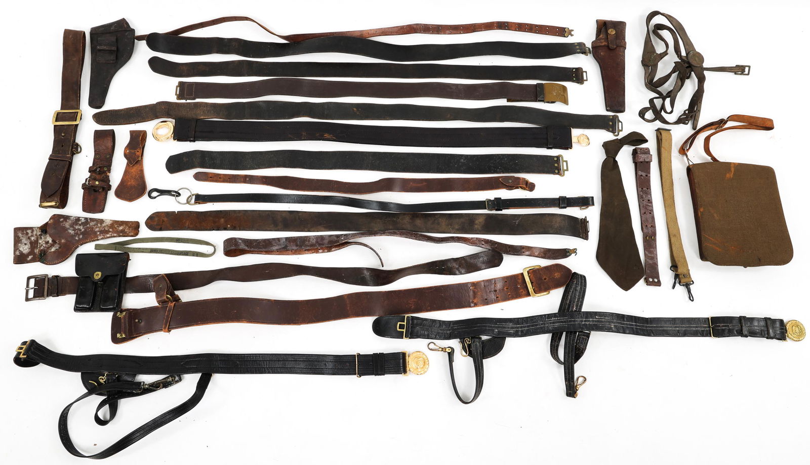 WWII USN OFFICER SWORD BELT & LEATHER FIELD GEAR: WWII USN OFFICER SWORD BELT & LEATHER FIELD GEAR WWII - Cold War Era US Army & Navy leather belt lot. Also includes; rifle straps, leather holsters, bayonet frog and more. Size: 28 to 36