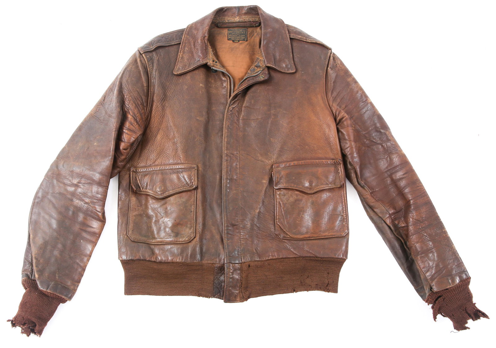 WWII USAAF PILOT A2 LEATHER FLIGHT JACKET: WWII USAAF PILOT A2 LEATHER FLIGHT JACKET WWII US Army Air Force Pilot Type A-2 Leather Flight jacket. Manufacture tag present and readable. Size: 38