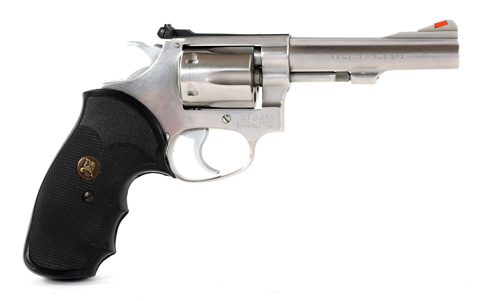 SMITH AND WESSON MODEL 63 .22LR REVOLVER: SMITH AND WESSON MODEL 63 .22LR REVOLVER Smith and Wesson Model 63 .22 LR Double Action Revolver. The barrel is stamped ".22 Long Rifle CTG." The Smith and Wesson insignia is stamped on the frame. Sta