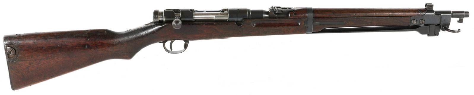 WWII JAPANESE KOKURA 6.5mm TYPE 44 ARISAKA CARBINE: WWII JAPANESE KOKURA 6.5mm TYPE 44 ARISAKA CARBINE WWII Japanese Kokura Arsenal Type 44 6.5x50mm Arisaka Carbine. Intact mum. Bolt numbered 39. Early short type front bayonet housing numbered 614. Cal