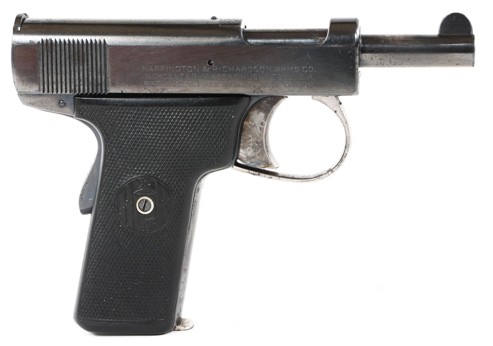 H&R MODEL 1914 SELF LOADING .32 CALIBER PISTOL: H&R MODEL 1914 SELF LOADING .32 CALIBER PISTOL | Harrington & Richardson Model 1914 32 ACP semi automatic pistol. Grip safety. Blued finish, composite grips. Fixed sights, one magazine. Caliber / Gaug