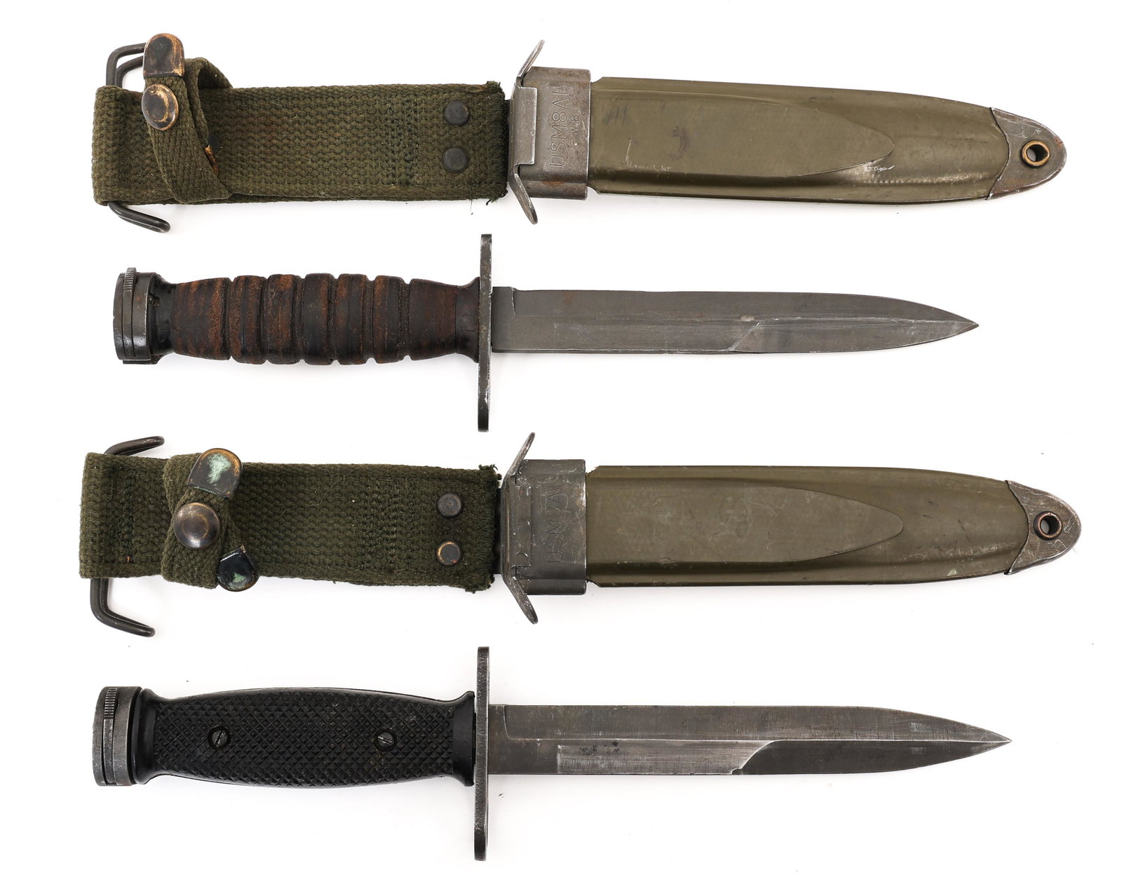 US ARMY M4 CARBINE BAYONET LOT OF 2: US ARMY M4 CARBINE BAYONET LOT OF 2 Lot of 2 US Army M4 carbine bayonets. (1) WWII US M4 Bayonet by Imperial. Parkerized blade, maker marked under the guard. Stacked leather handle with plastic spacer