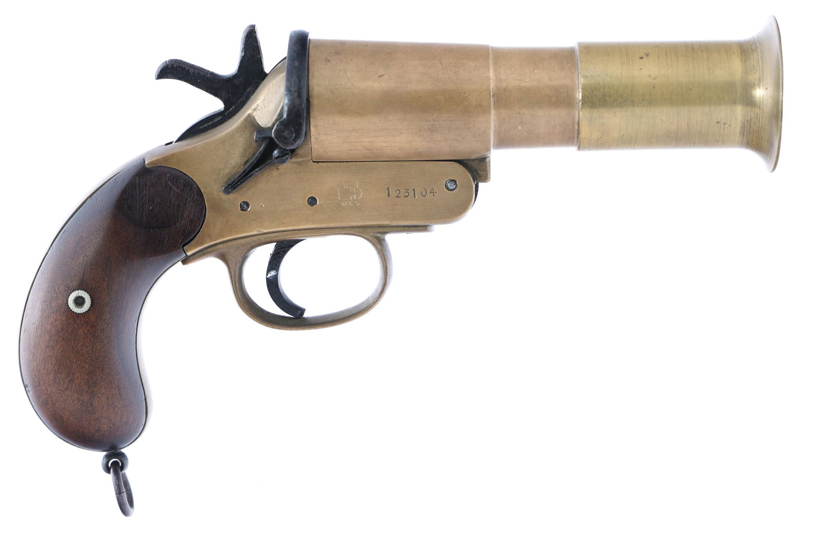 1918 WWI WEBLEY & SCOTT NO.1 MK. III FLARE PISTOL: 1918 WWI WEBLEY & SCOTT NO.1 MK. III FLARE PISTOL 1918 WWI British Webley & Scott No.1 Mk.III 1 inch caliber flare pistol. Serial numbers match on barrel, frame, breech lock. British proof marks throu