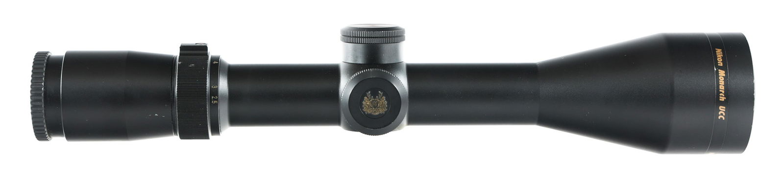 NIKON MONARCH UCC 2.5X10 RIFLE SCOPE: NIKON MONARCH UCC 2.5X10 RIFLE SCOPE Nikon UCC 2.5x10 rifle scope. Ultra clearcoat optical system. One-piece main body tube. Sunshade adaptable. Waterproof, Fogproof, Shockproof. Black finish.