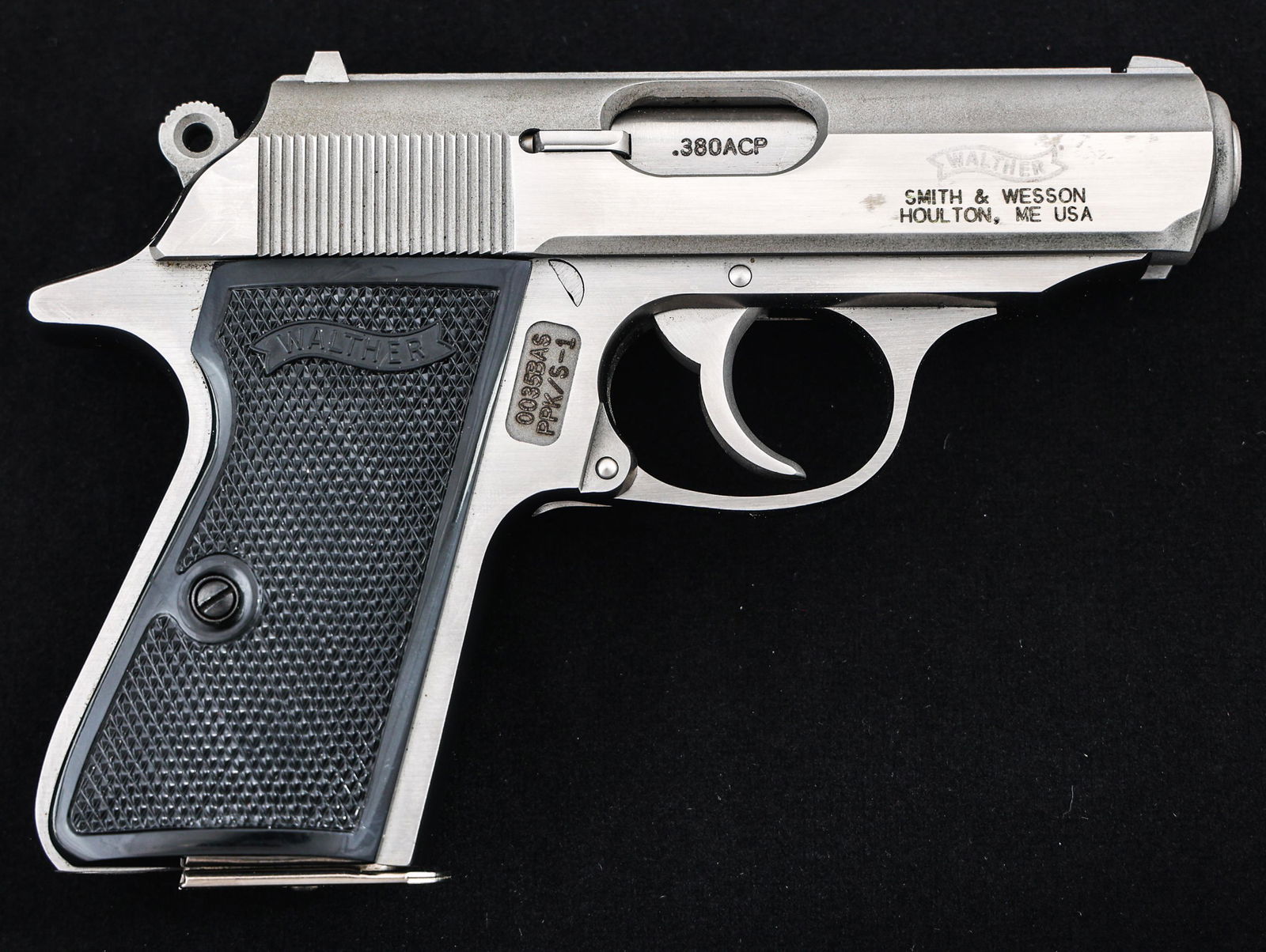 WALTHER MODEL PPK/S .380 ACP CALIBER PISTOL: WALTHER MODEL PPK/S .380 ACP CALIBER PISTOL Walther Model PPK/S .380 ACP semi automatic pistol. Frame stamped "PPK/S-1". Right side of slide stamped "Smith & Wesson Houlton, ME. USA". Left side of sli