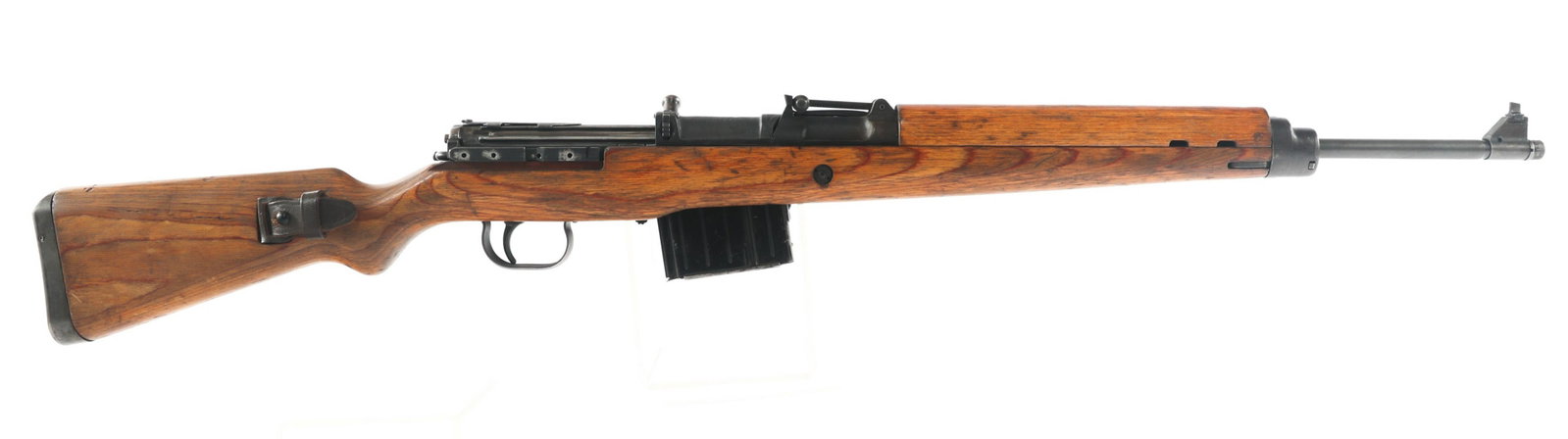 WWII GERMAN WALTHER ac CODE G43 7.92mm CAL RIFLE: WWII GERMAN WALTHER ac CODE G43 7.92mm CAL RIFLE 1944 WWII German Walther ac 44 Code G43 7.92x57mm caliber semi automatic rifle. Bolt numbered 1162b. Walther code Waffenamt 359 on receiver, rear sight